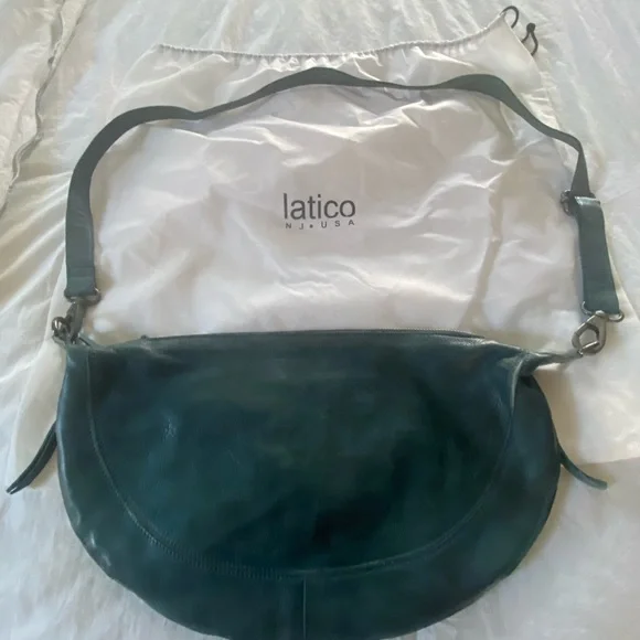 Latico Callie Crossbody bag - Picture 3 of 6